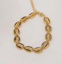 Load image into Gallery viewer, Golden Cowrie Bracelet