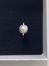 Load image into Gallery viewer, Kailani Pearl Ring