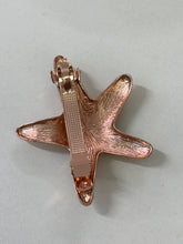 Load image into Gallery viewer, Starfish Hair Clip
