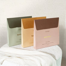 Load image into Gallery viewer, Bath Pocket - Sweet Muse
