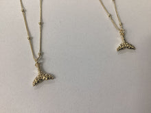 Load image into Gallery viewer, Balena Necklace
