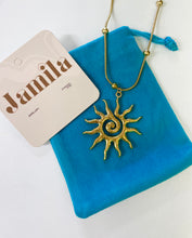 Load image into Gallery viewer, Sienna Solar Necklace
