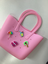 Load image into Gallery viewer, Girls Purses

