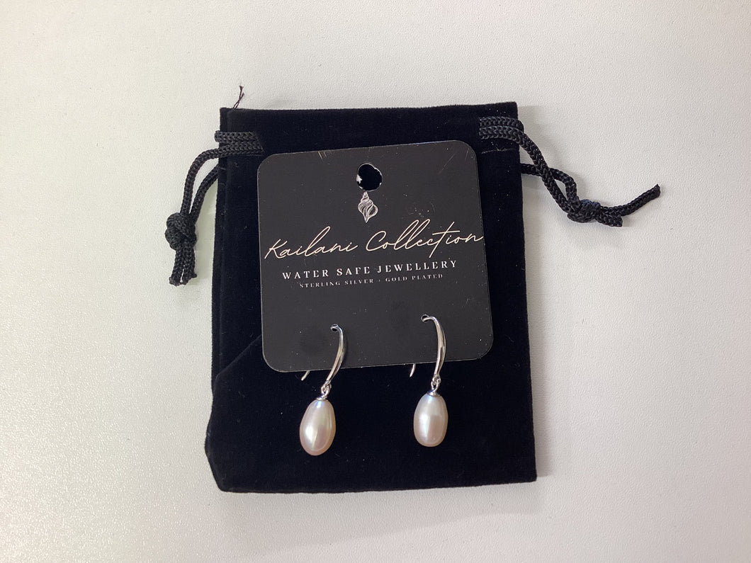 Kailani Pearl Drop Hook Earring