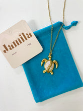 Load image into Gallery viewer, Tristle Necklace
