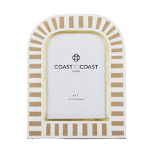 Load image into Gallery viewer, Alexis Resin Frame
