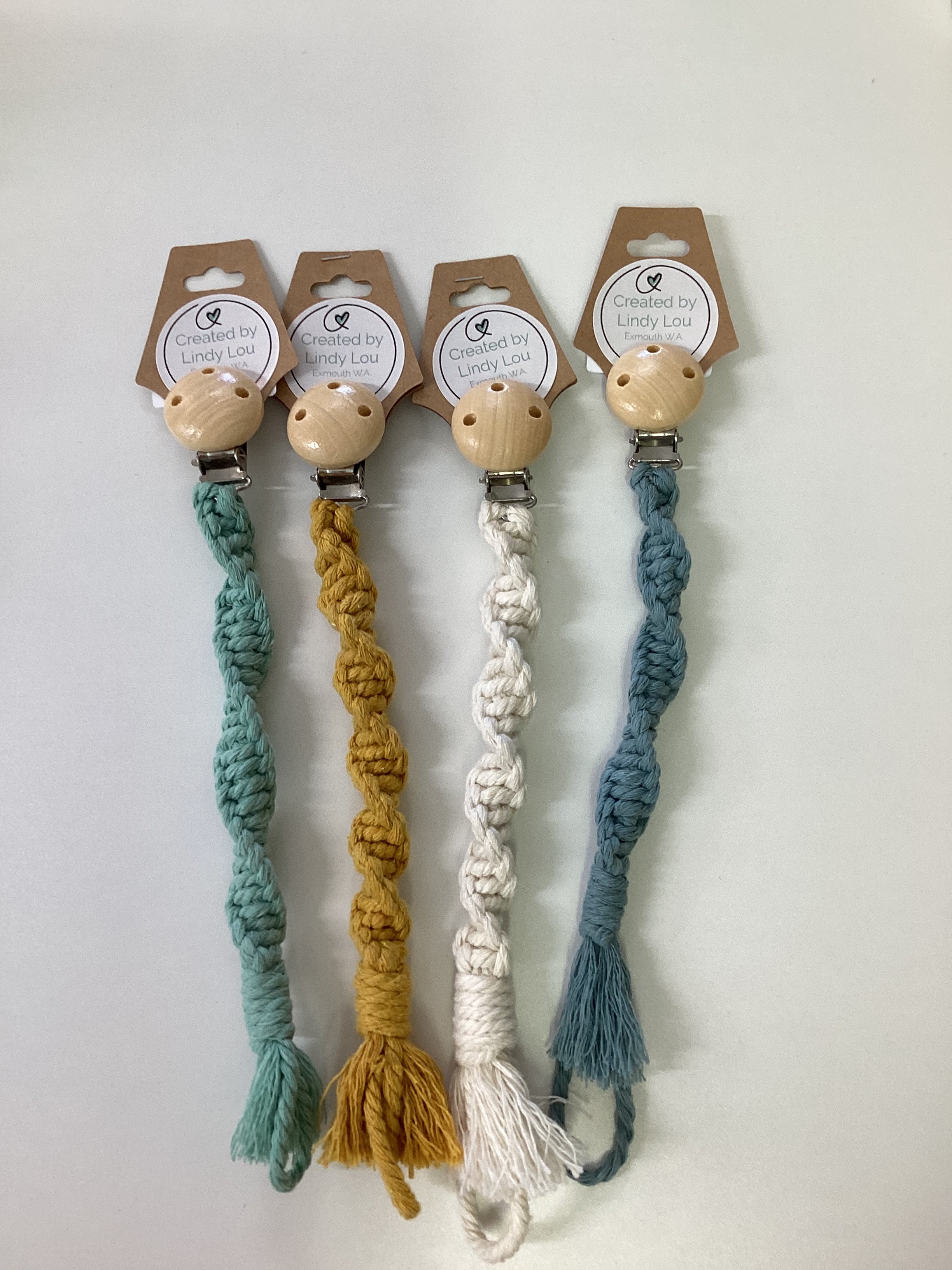 Macrame Dummy Clips – Wandering Tide