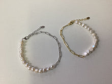 Load image into Gallery viewer, Kailani Feature Pearl Bracelet
