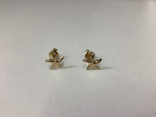 Load image into Gallery viewer, Kailani Mantaray Studs
